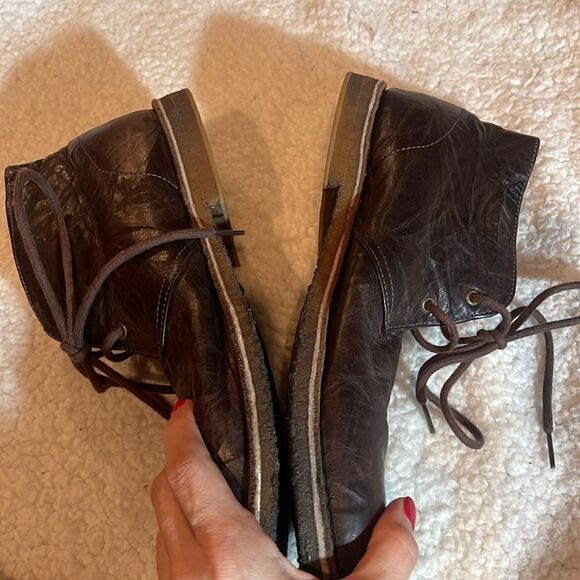 Ugg mens leather boots size 11 - Picture 8 of 11